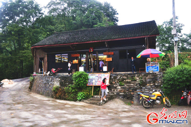 精准扶贫点燃脱贫“快进键”，食品销售打通增收新渠道